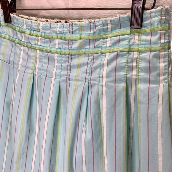 Old Navy Floral Tie Striped Layered Mini Skirt - Picture 3 of 15
